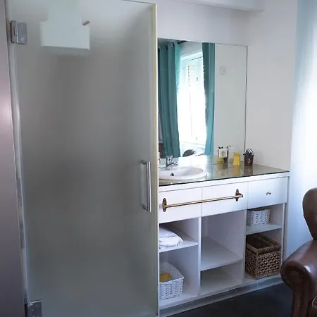 Collector's Gæstehus 3*