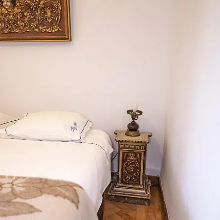 Collector's Guest house