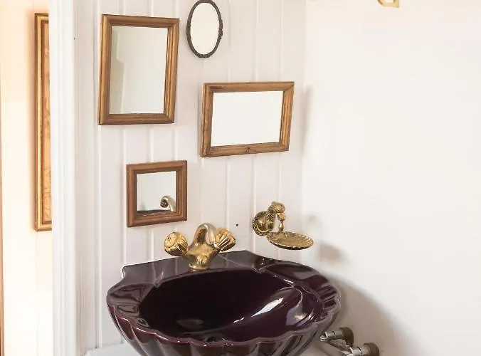 Guest house Collector's